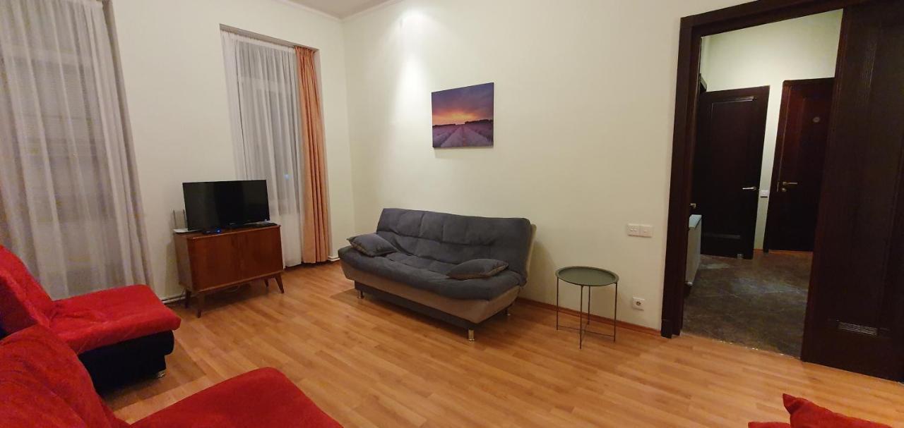 Apart-Hotel David Tbilisi Esterno foto