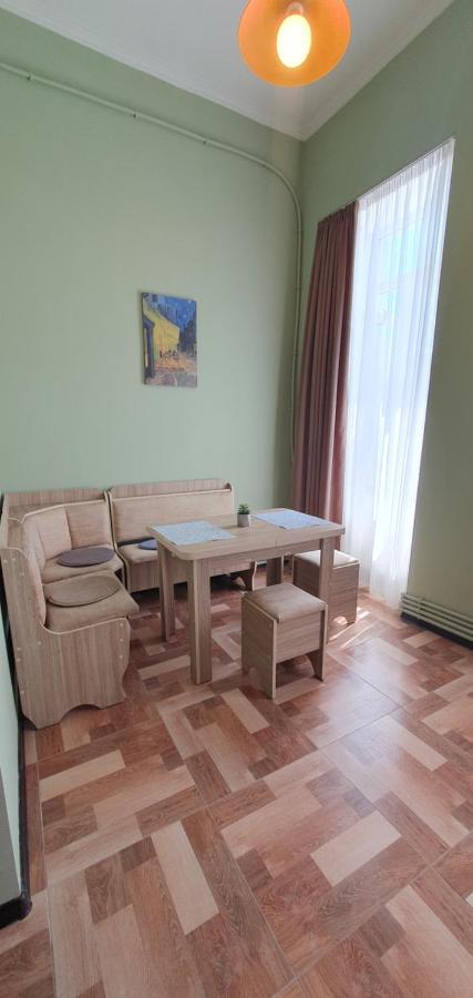 Apart-Hotel David Tbilisi Esterno foto