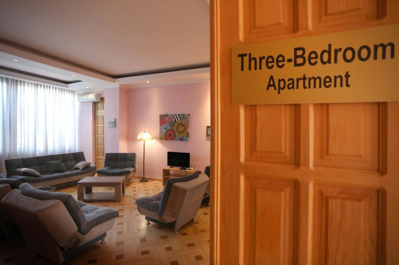Apart-Hotel David Tbilisi Esterno foto