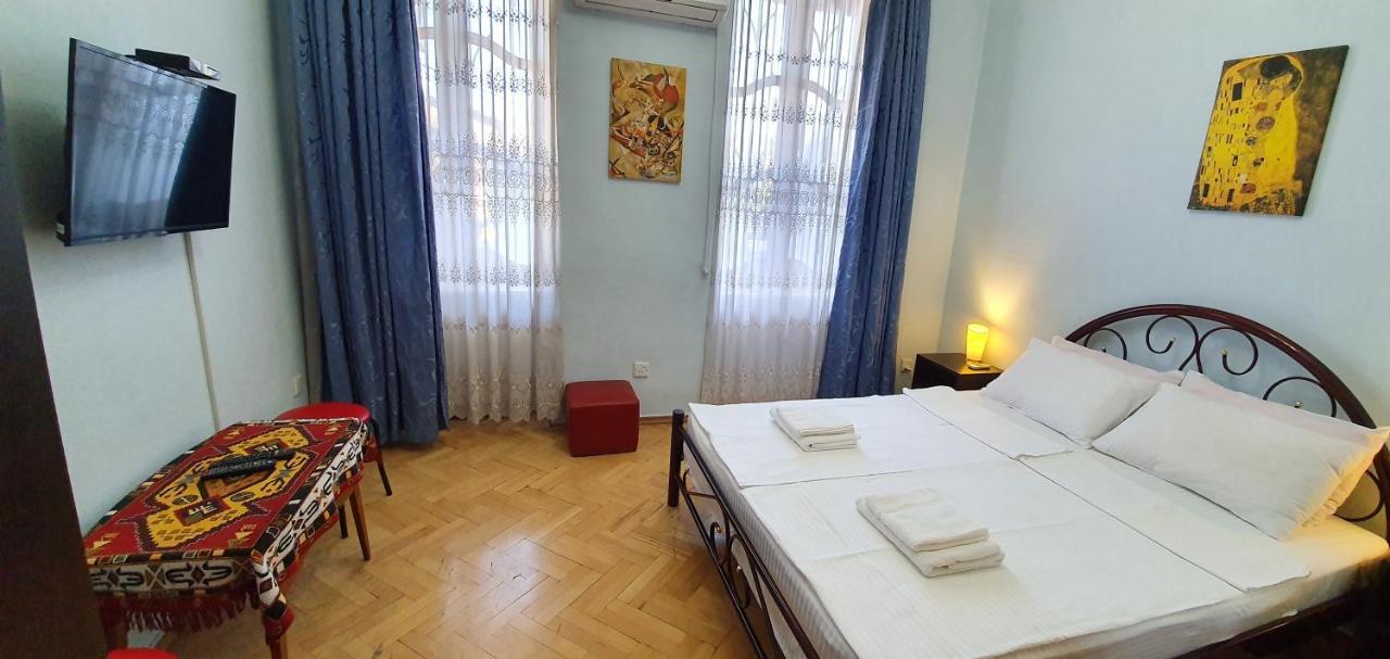 Apart-Hotel David Tbilisi Esterno foto